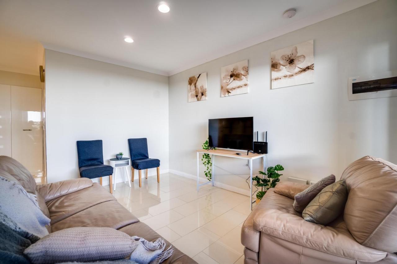 3 South Family Fun Sleeps6 Parking Holiday home