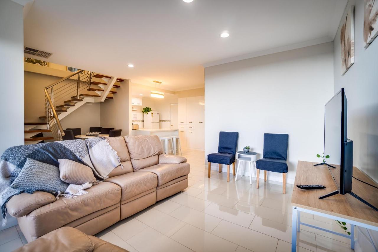 3 South Family Fun Sleeps6 Parking Holiday home Perth