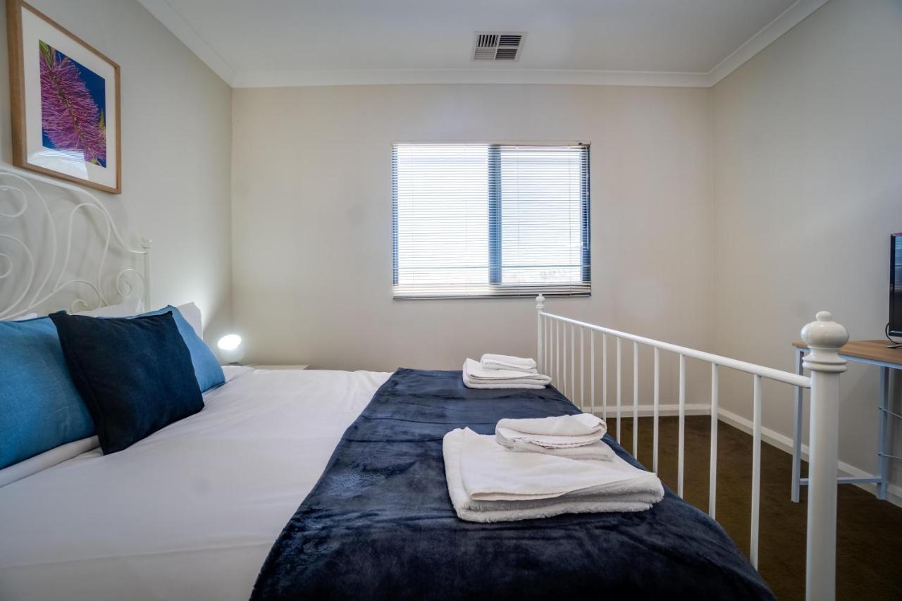 Holiday home 3 South Family Fun Sleeps6 Parking
