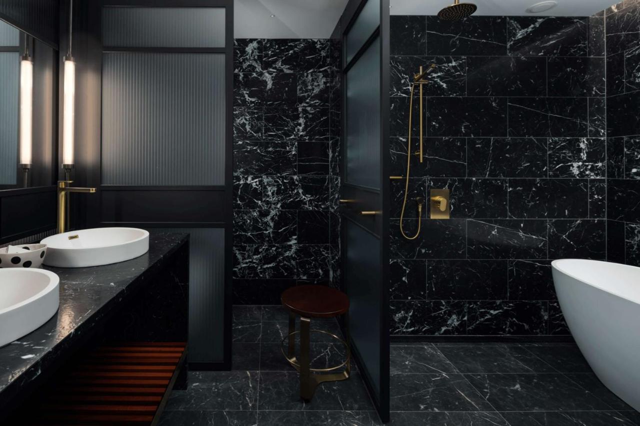 Qt Hotel Perth