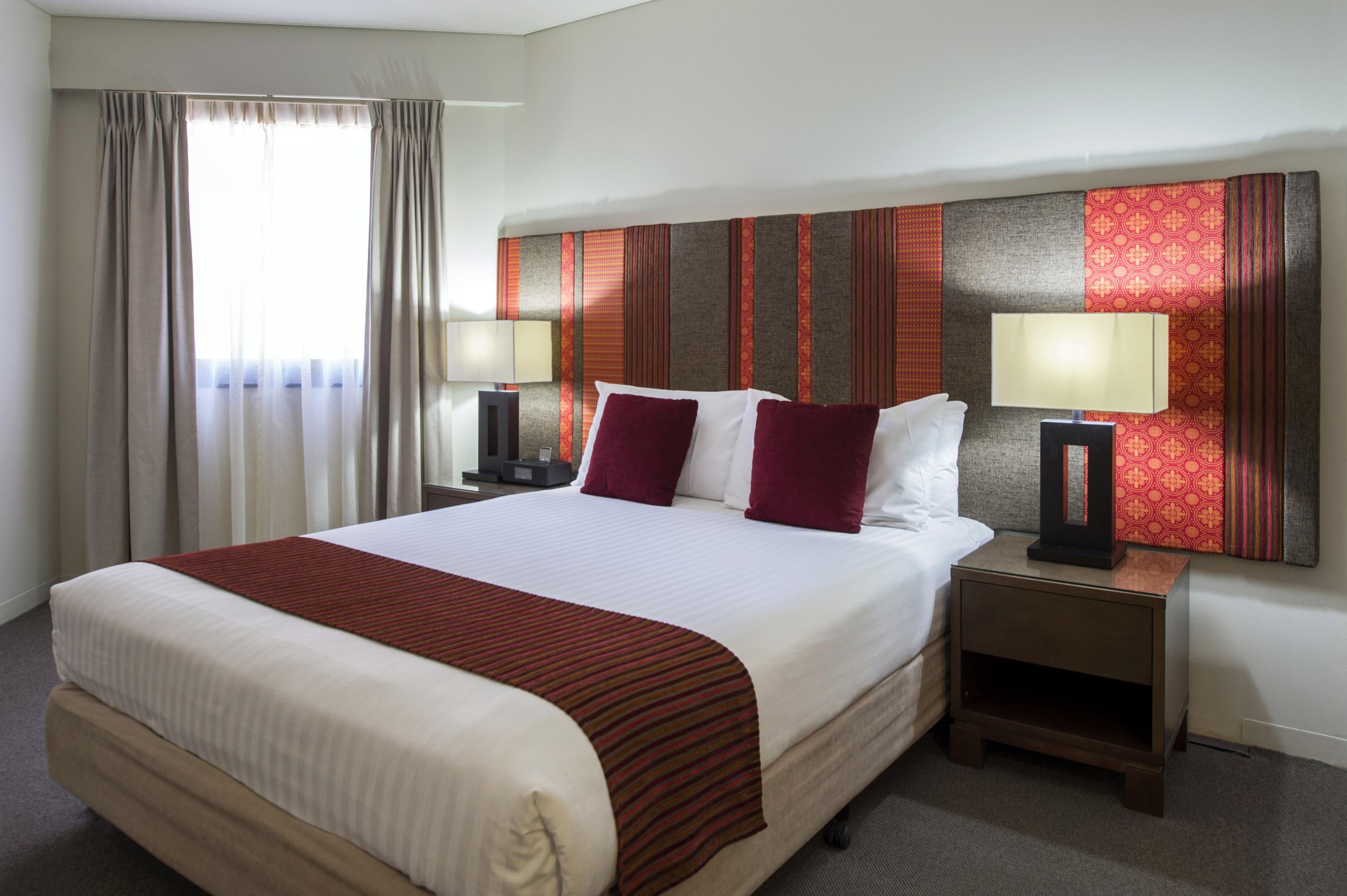 Aparthotel Mantra On Hay 4*