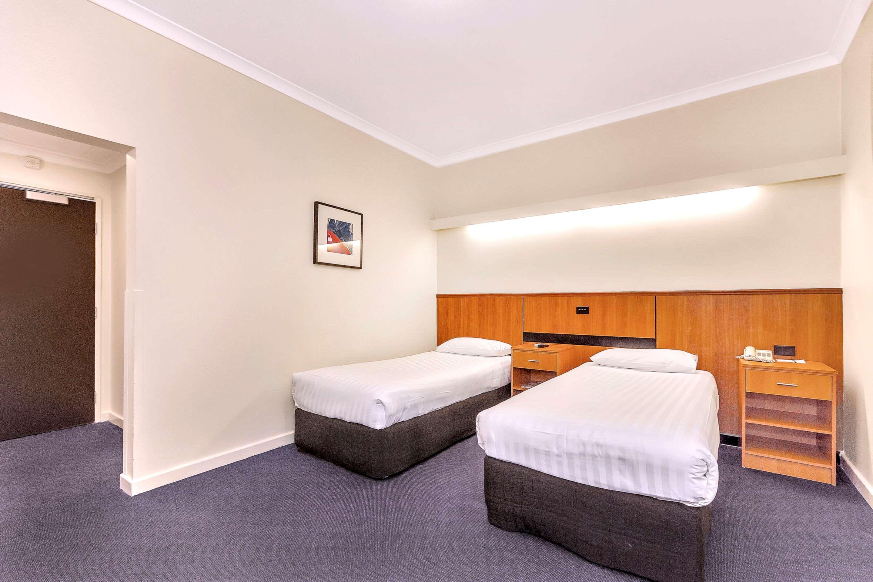 Hotel Metro 3*