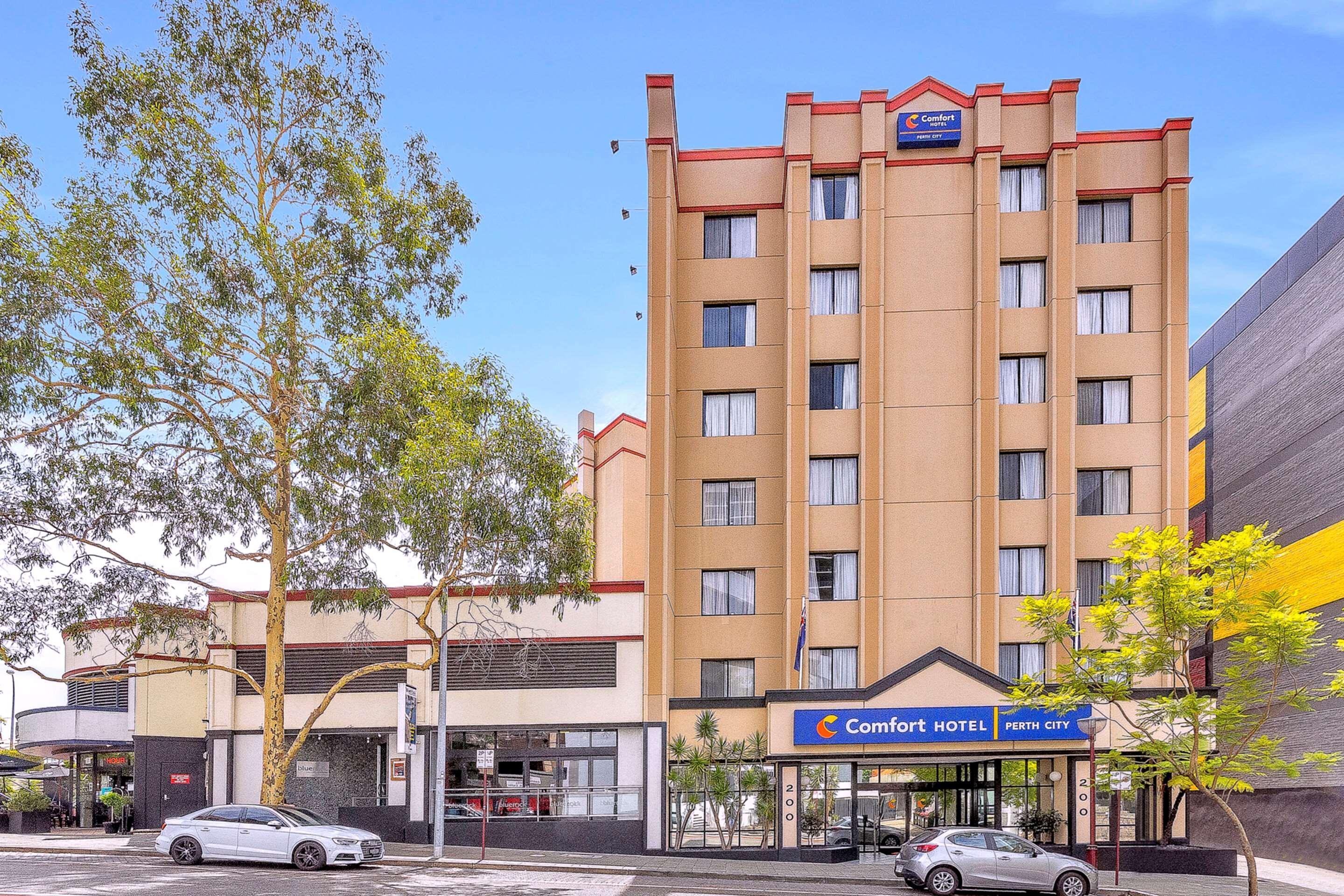 Hotel Metro 3*
