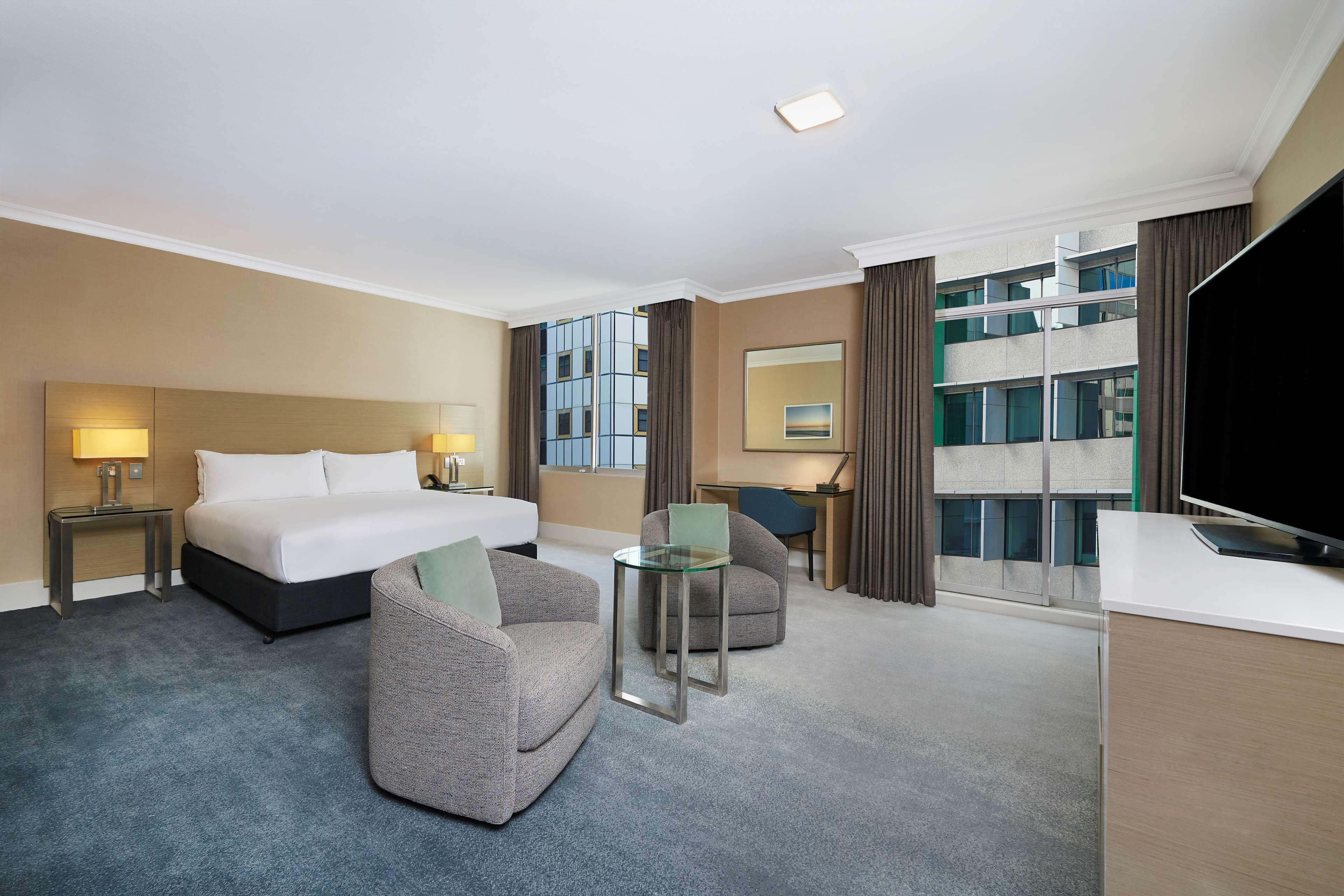 Parmelia Hilton