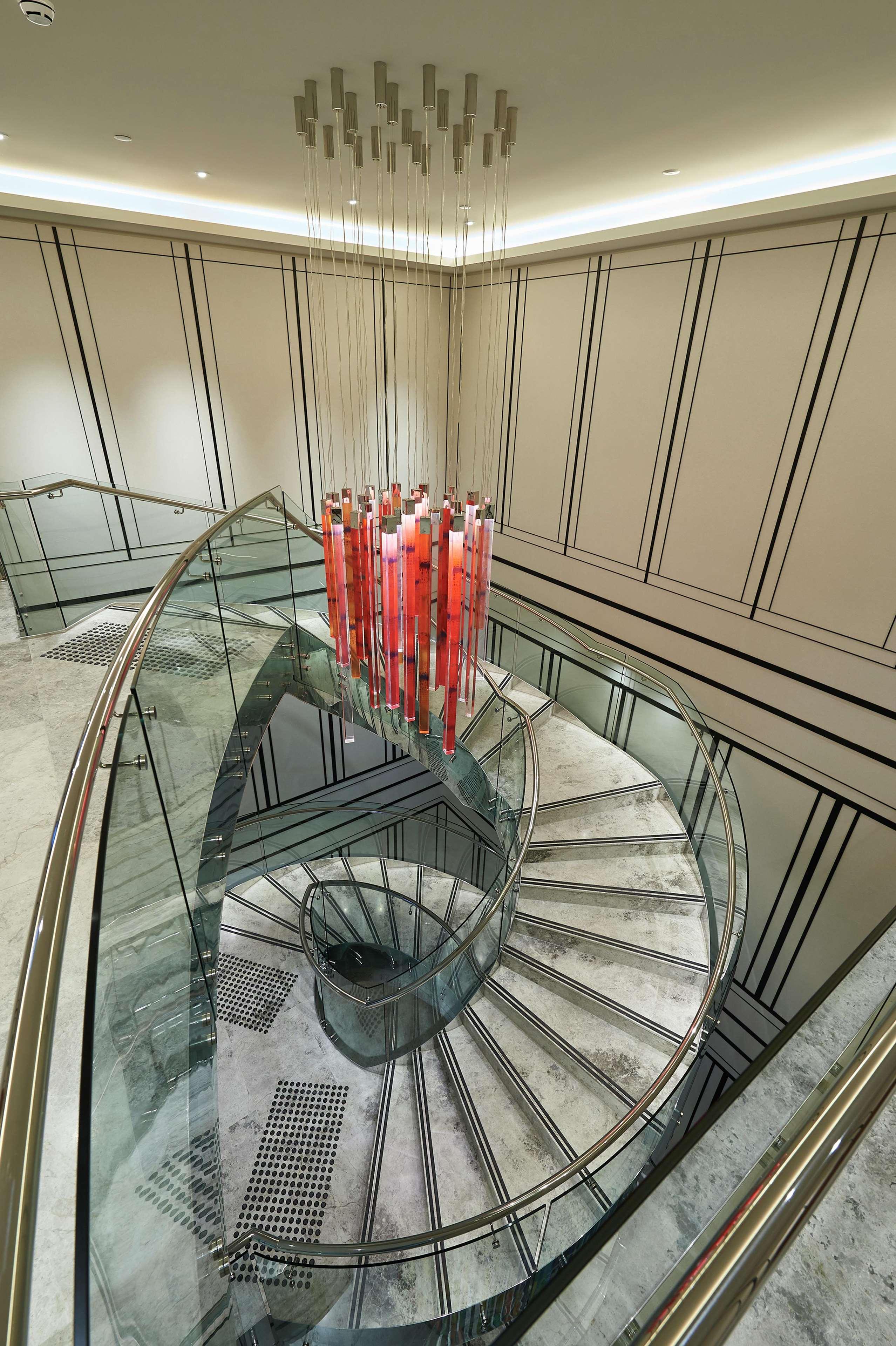 Doubletree By Hilton Northbridge Hotel 4*