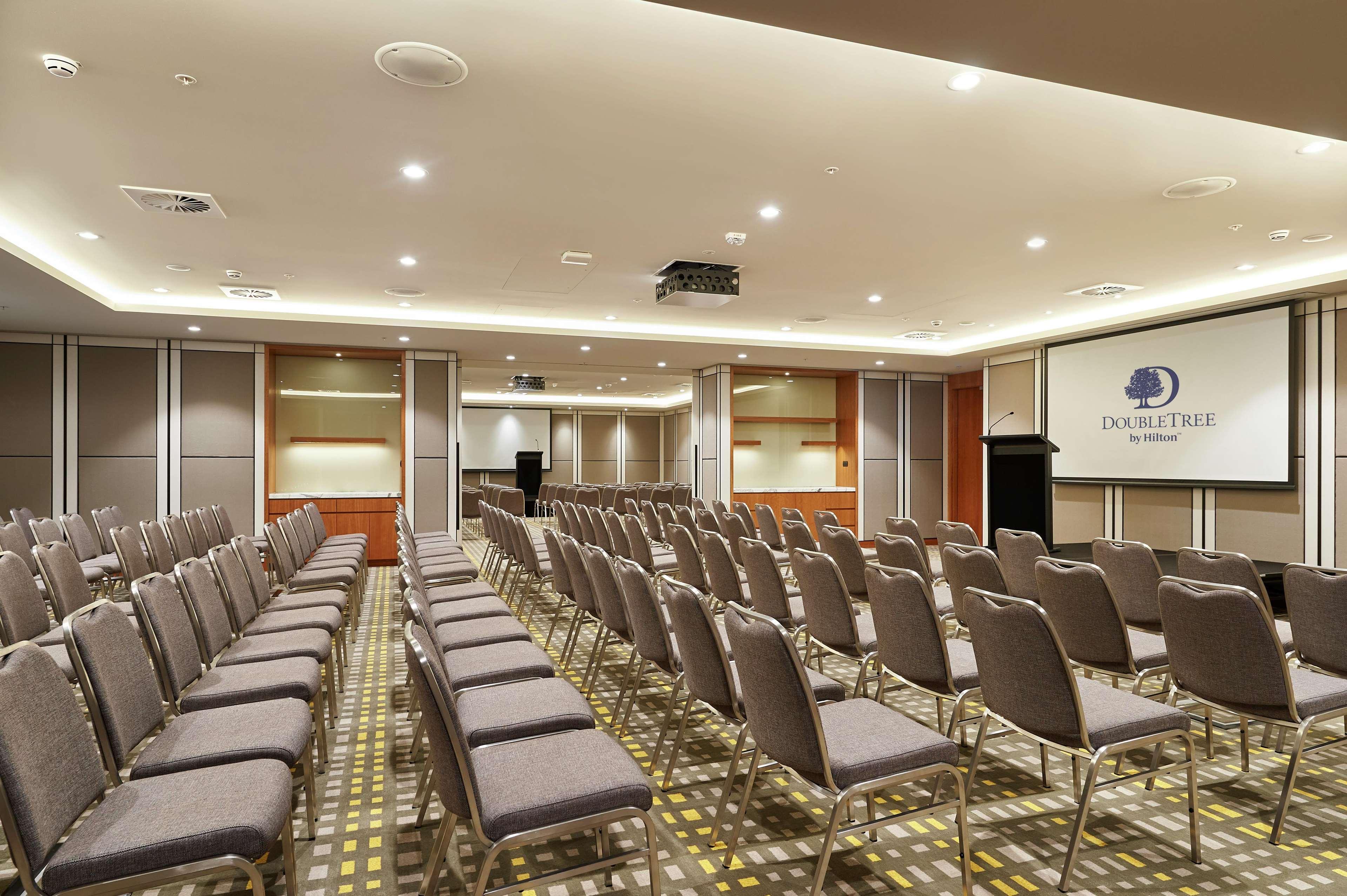 Doubletree By Hilton Northbridge Hotel 4*