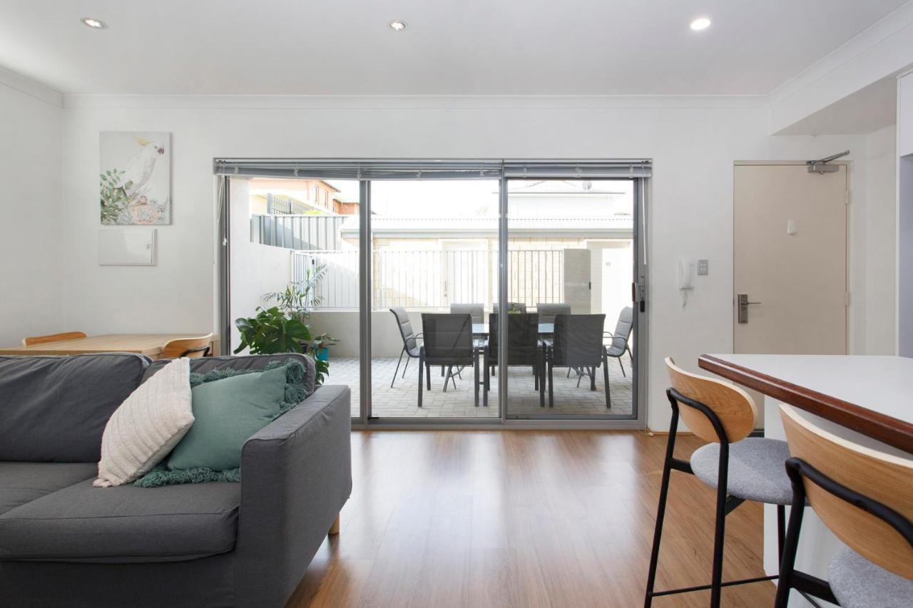 Apartment Urban Living *