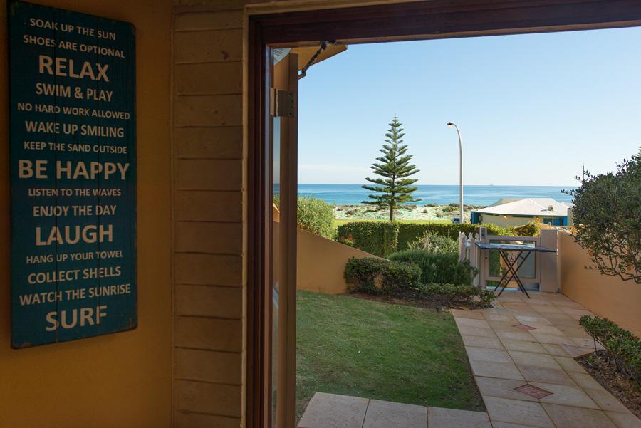 Beach Manor Hotel 4*