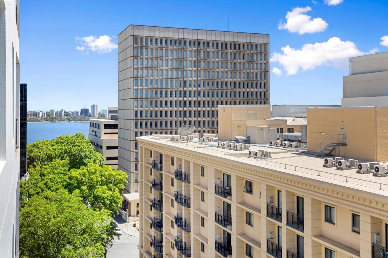 Cbd Retreat Victoria Ave 1br Apartment