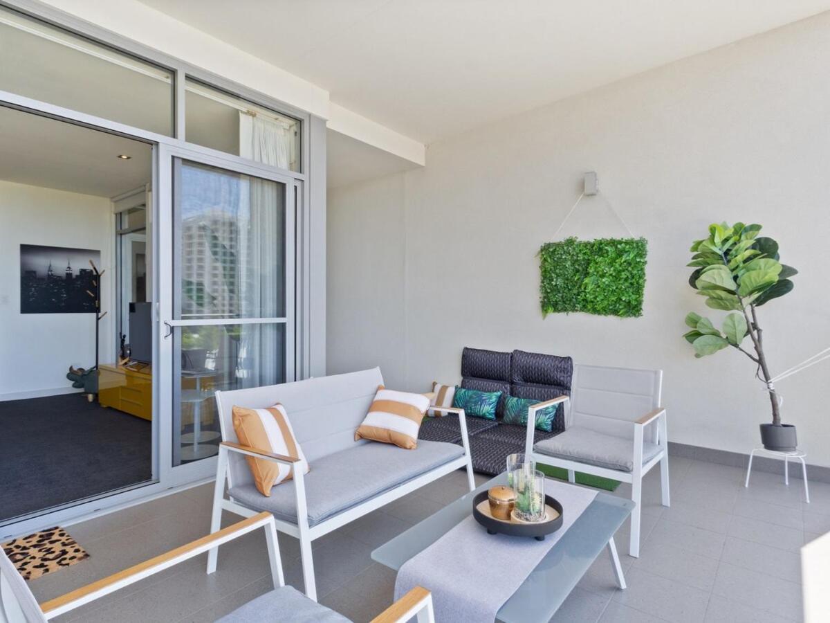 2bdrm Skyline Views - Prime For River, Waca, Optus Stadium Apartment *