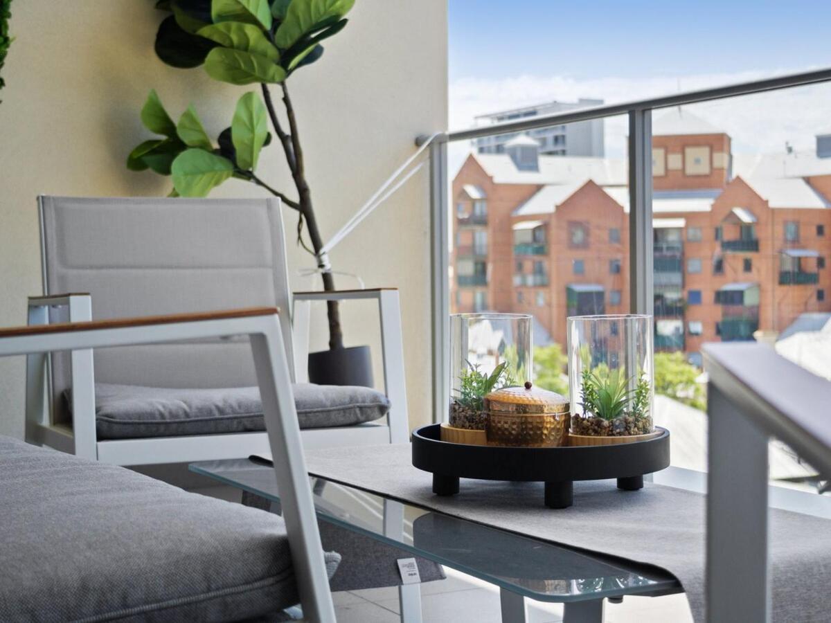 2bdrm Skyline Views - Prime For River, Waca, Optus Stadium Apartment