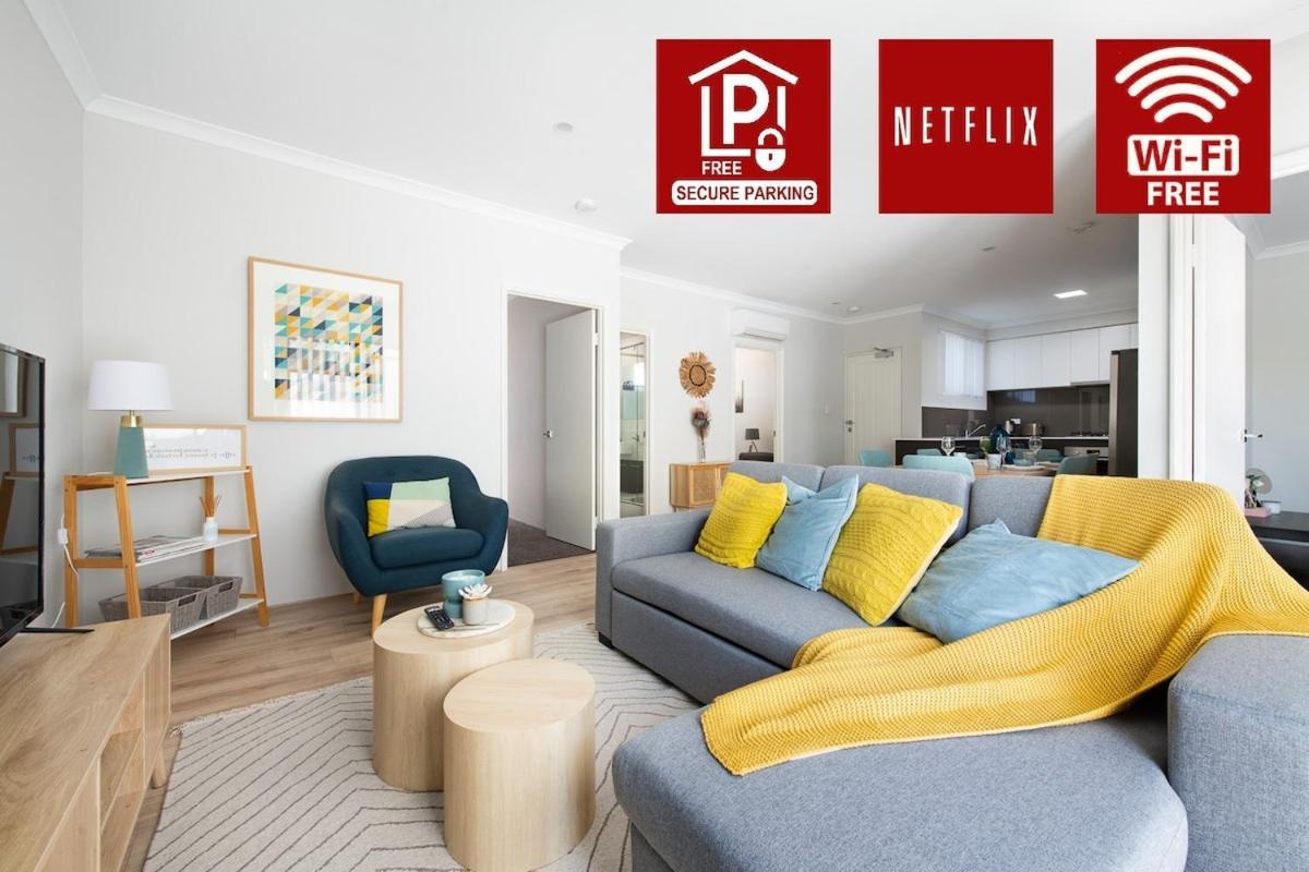 Bright Trendy 2bdrm - Walk To River & Shops Apartemen Perth