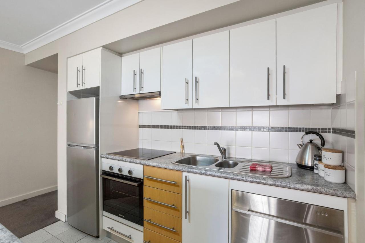 Prime 2Br Suite On Mounts Bay Road Perth
