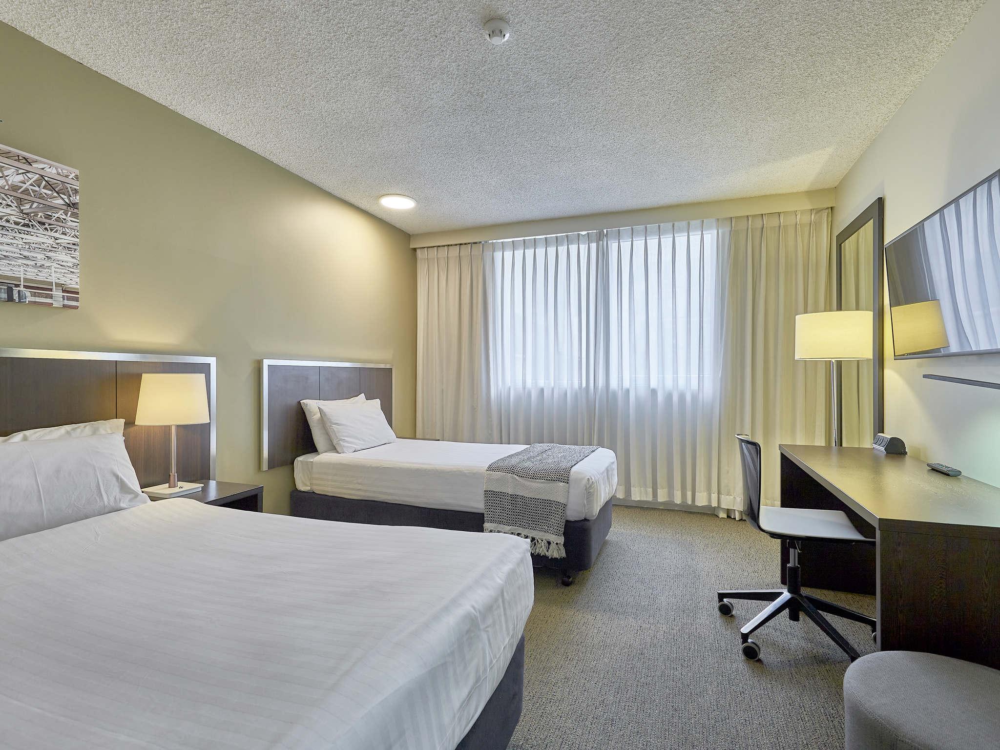 Mercure On Hay Hotel