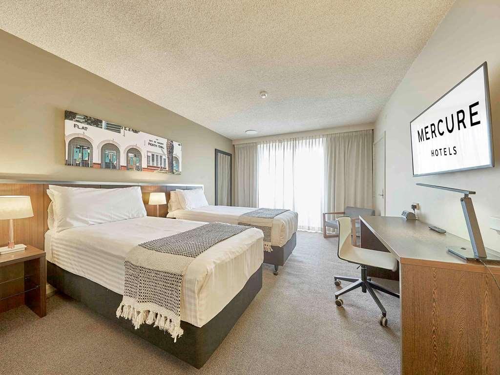 Mercure On Hay Hotel 4*
