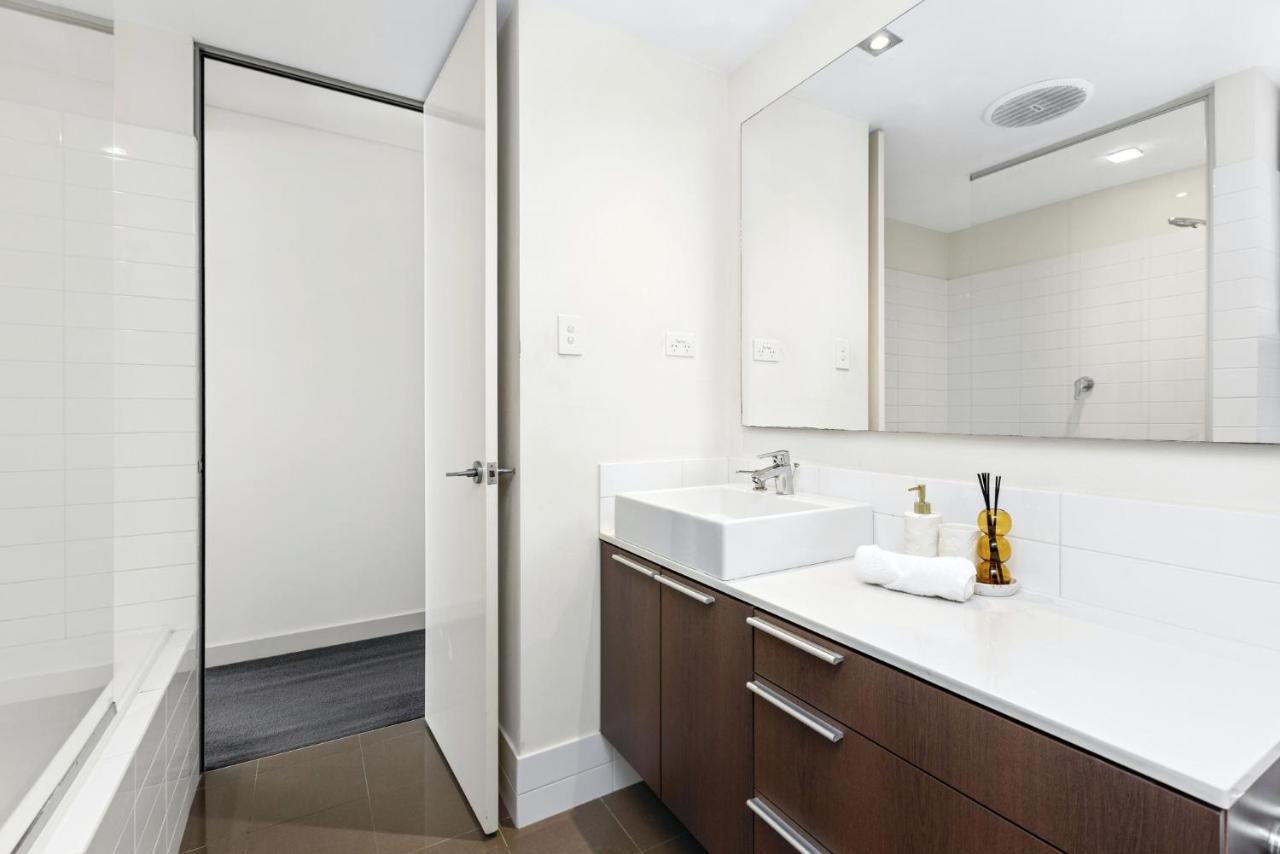 Apartment Urban Elegance