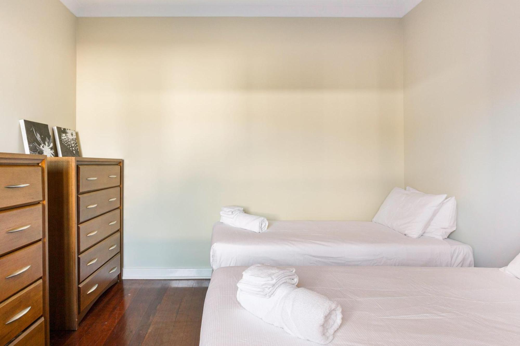 2 Bedroom 1 Bathroom Apartment