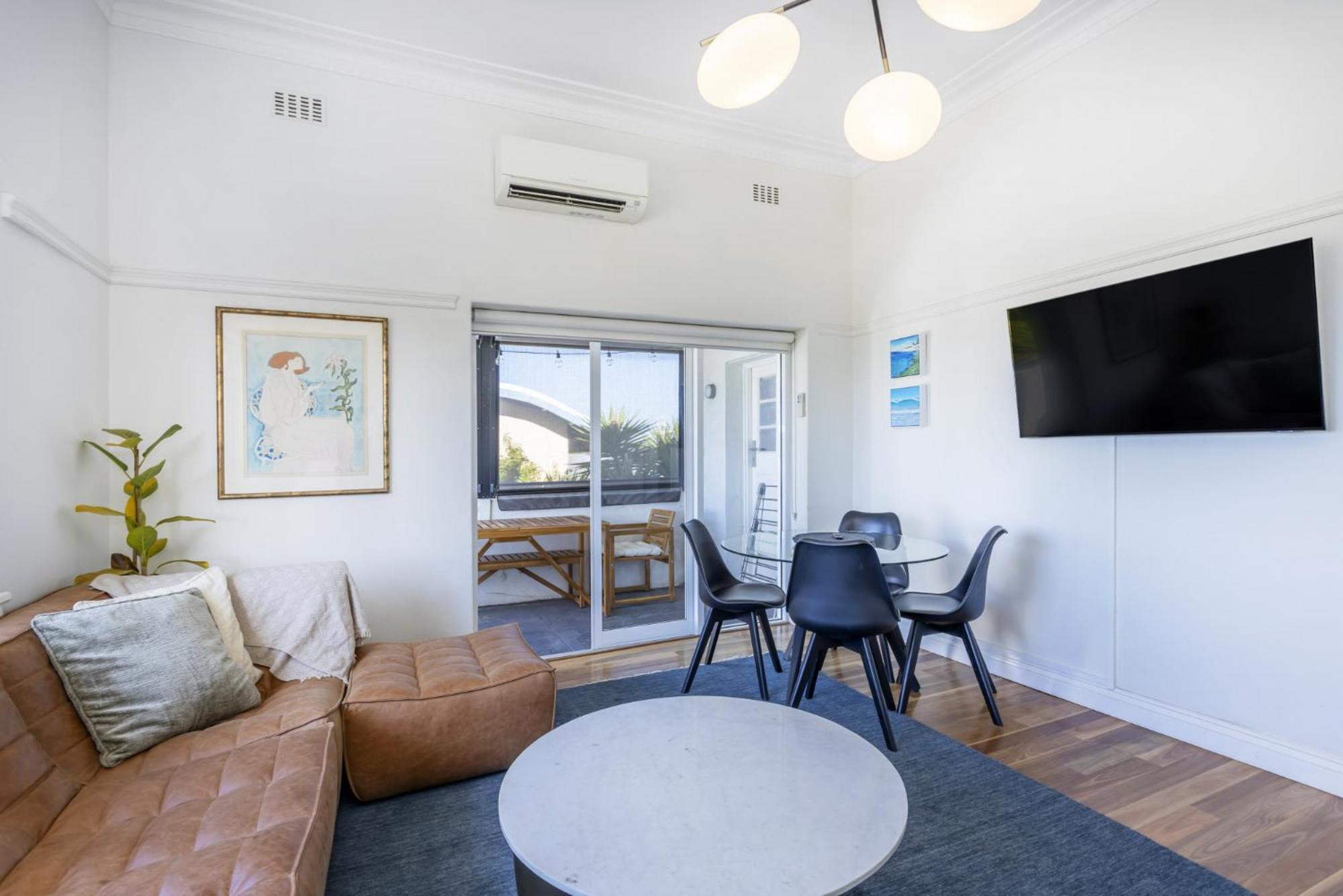 Cottesloe Deluxe - Executive Escapes