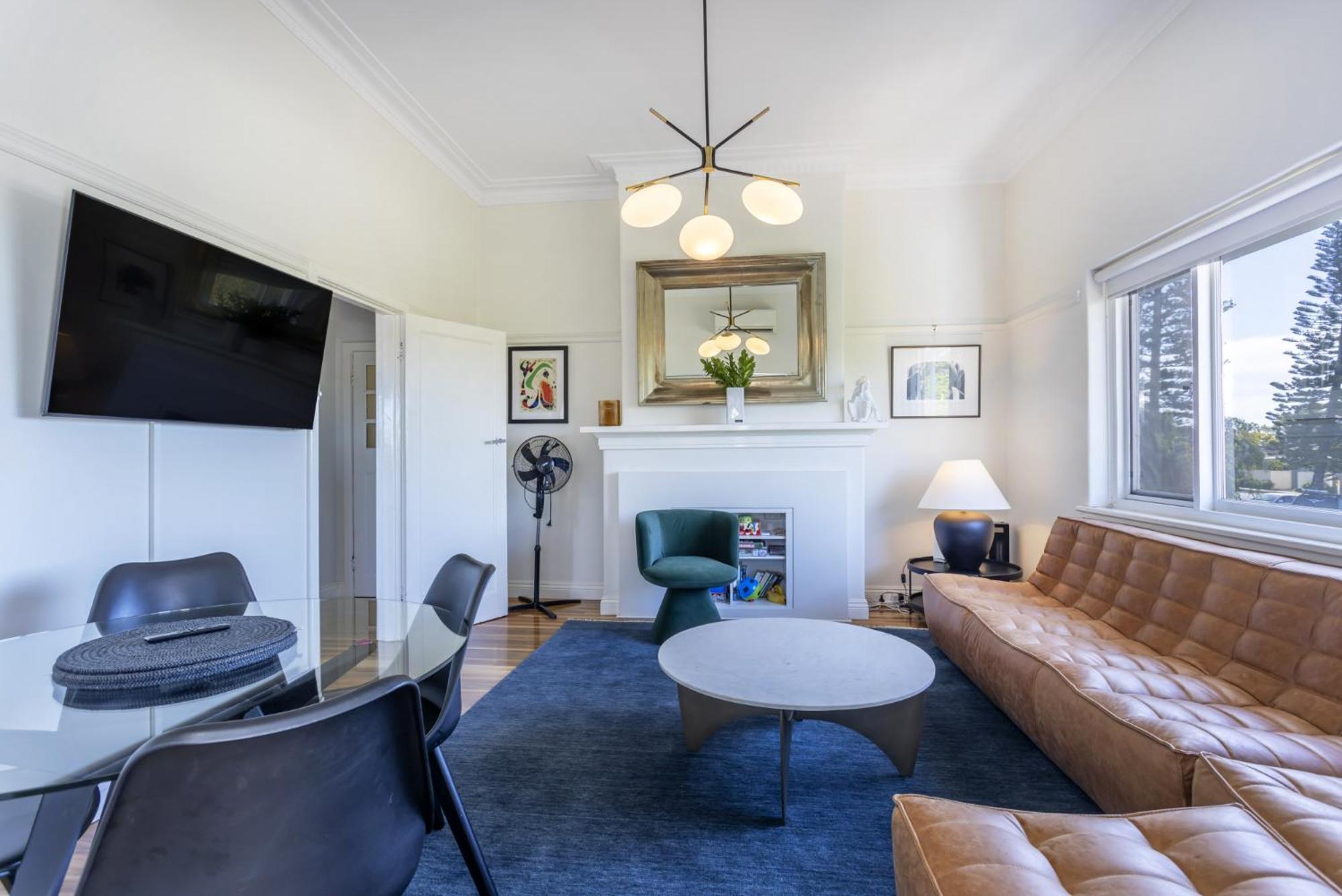 Apartment Cottesloe Deluxe - Executive Escapes Perth