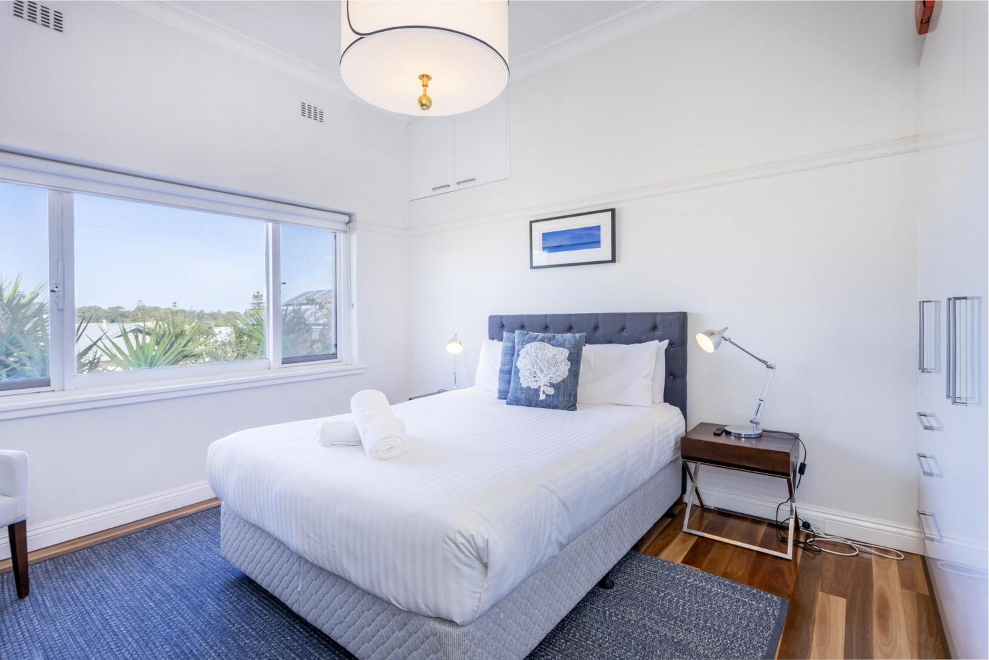 Cottesloe Deluxe - Executive Escapes Apartment Perth