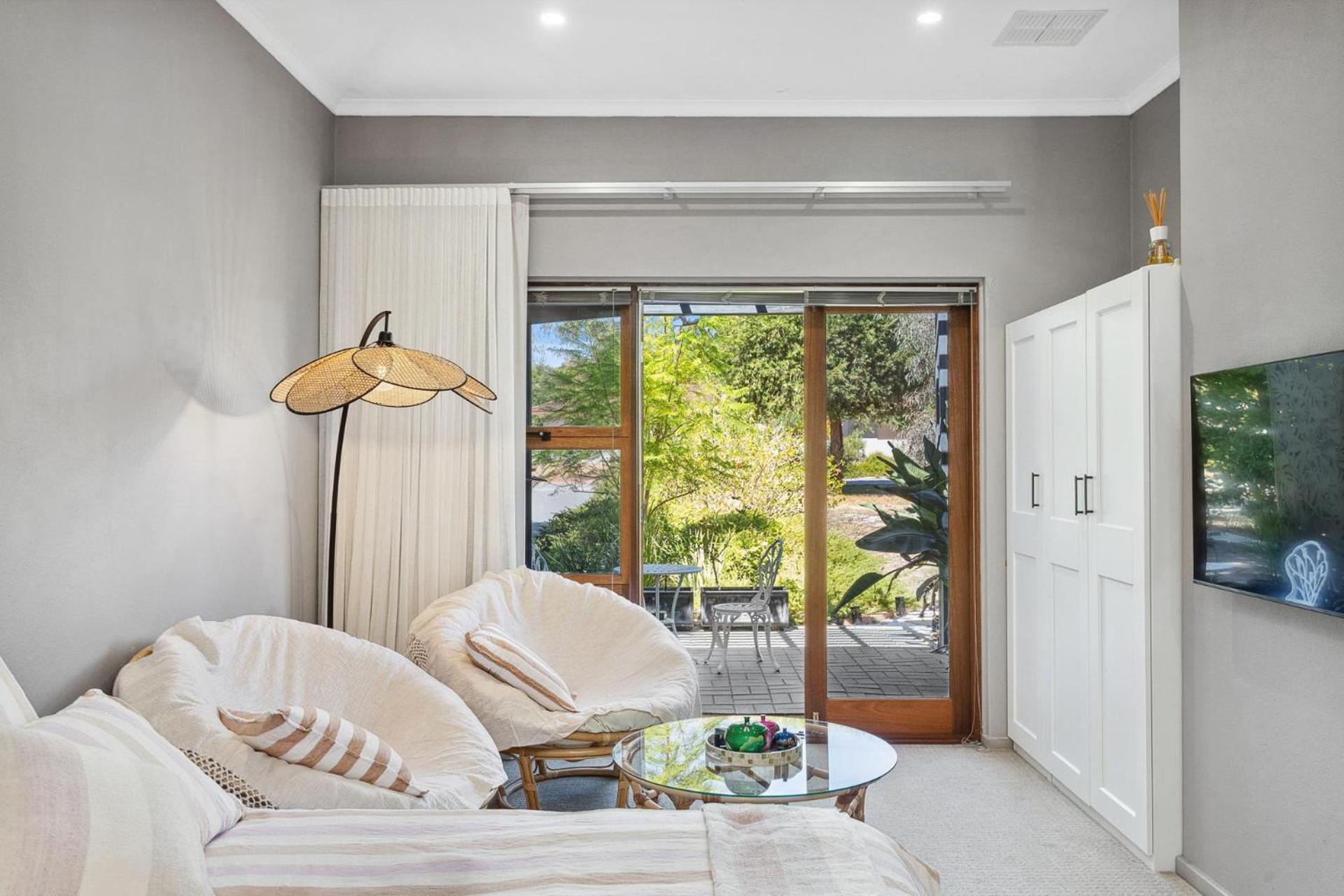 Haven Hideaway Near Airport Guest house Perth