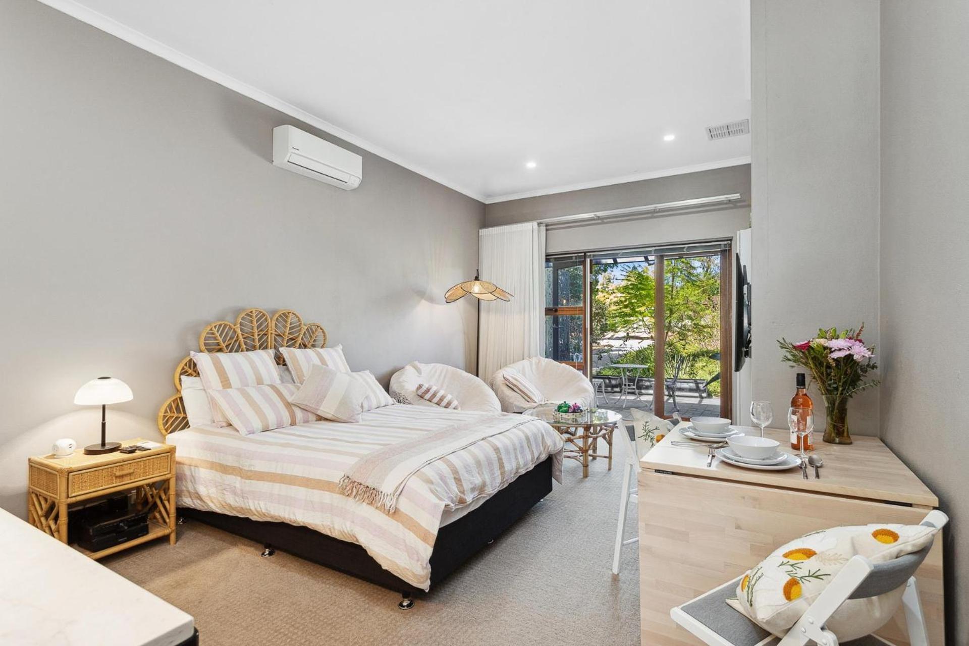 Guest house Haven Hideaway Near Airport *