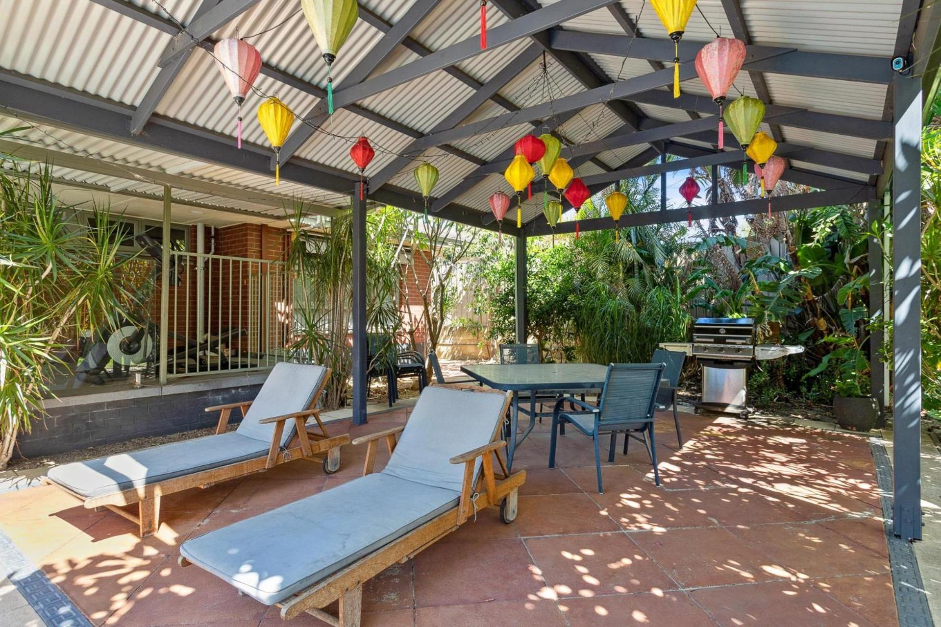 Guest house Haven Hideaway Near Airport *