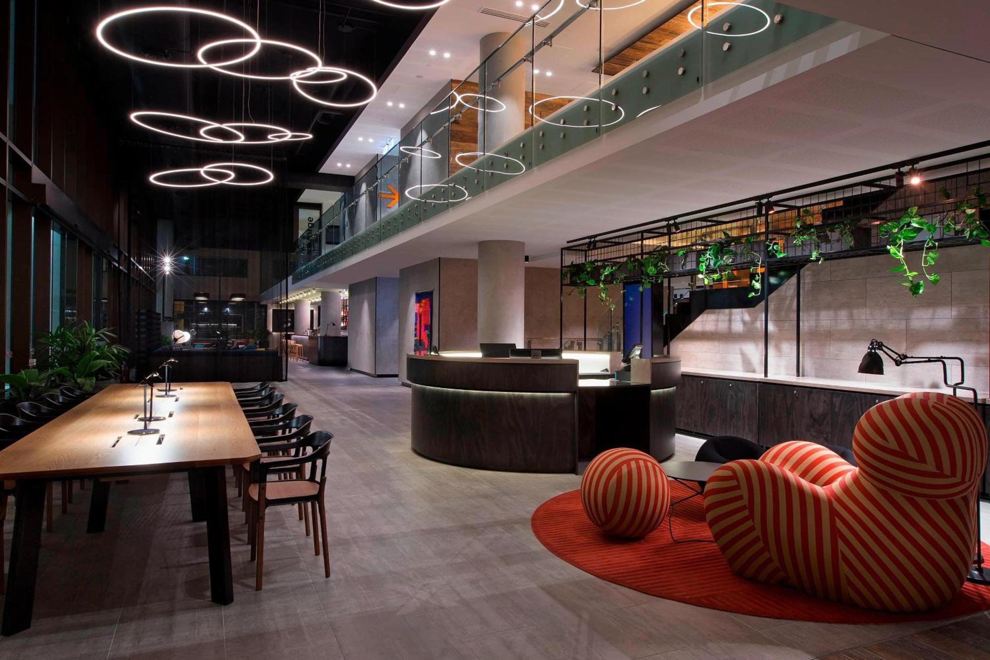 Hotel Aloft 4*