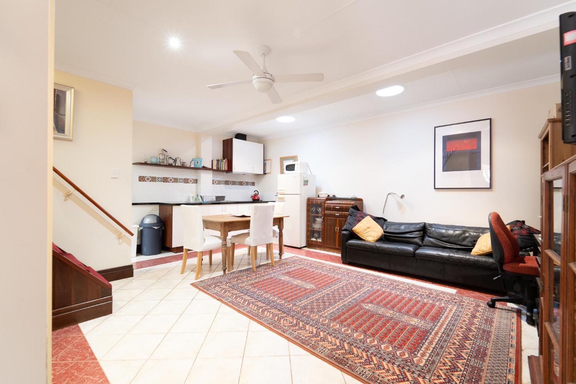 Snow-white's 2 Bedroom Heart In 6000 * Perth
