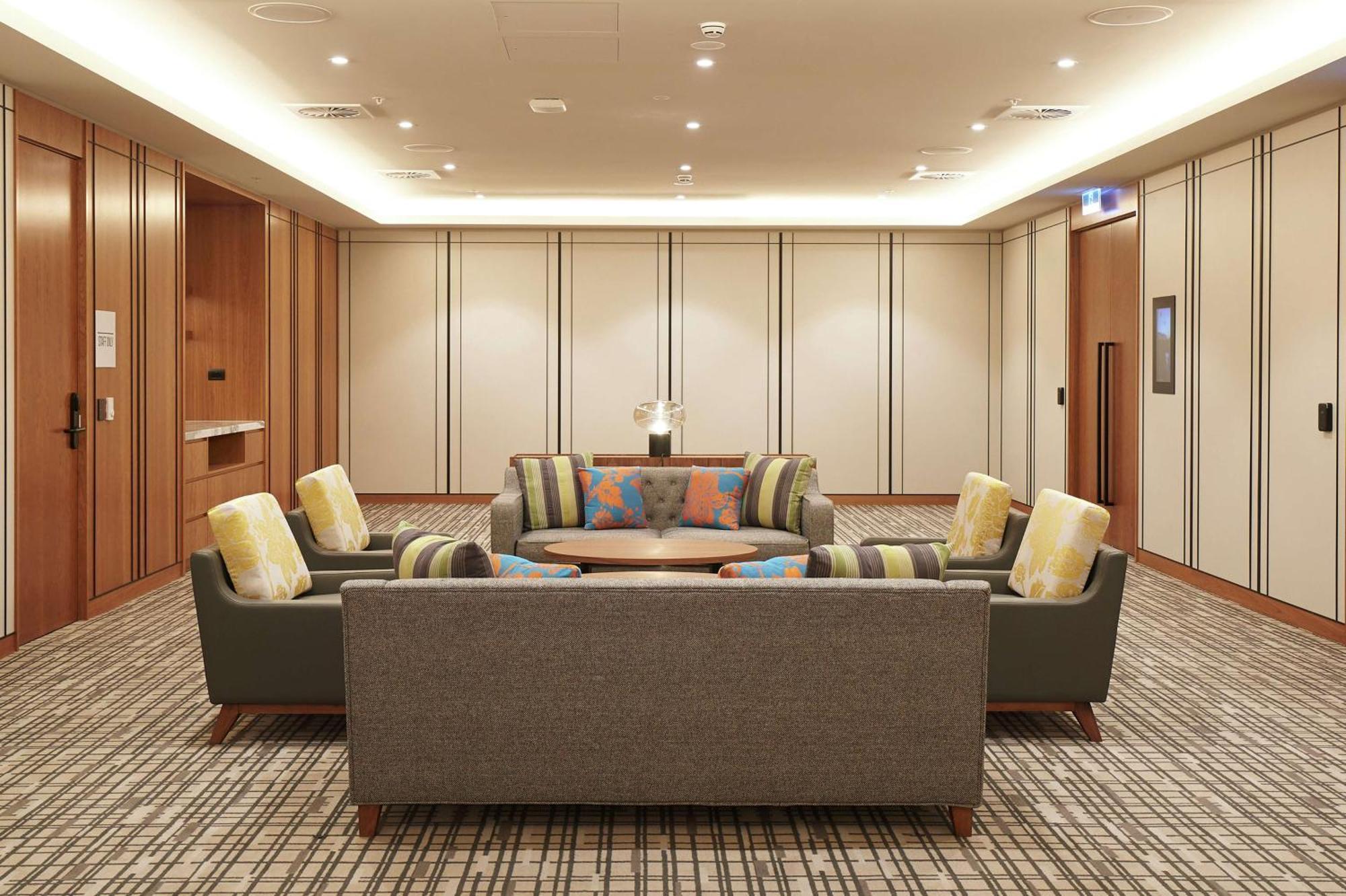 Doubletree By Hilton Northbridge