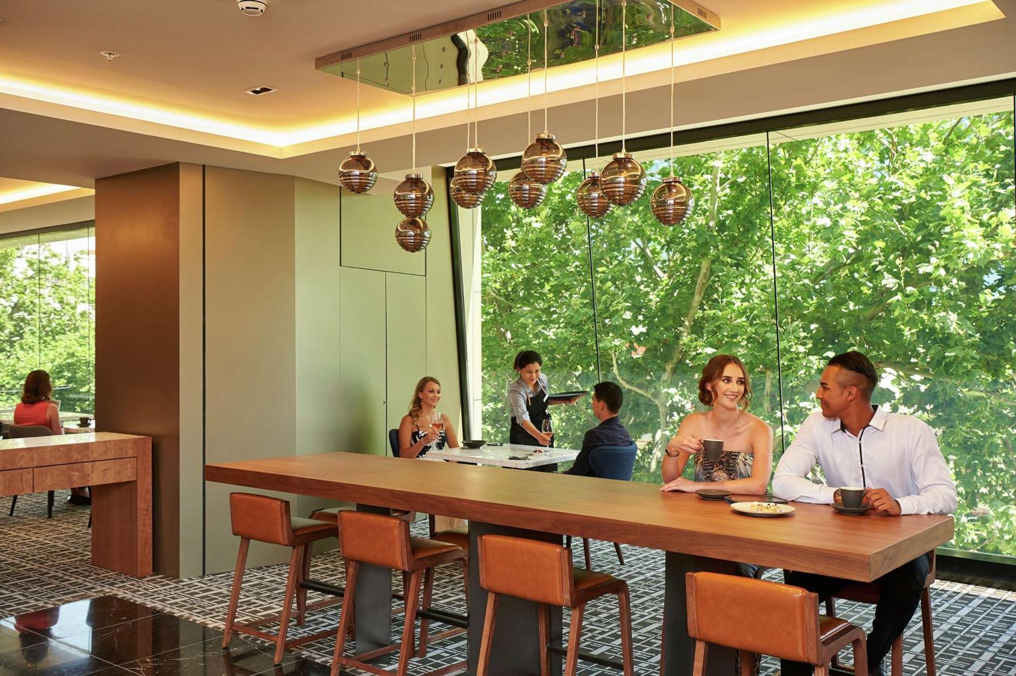 Doubletree By Hilton Northbridge Hotel 4*