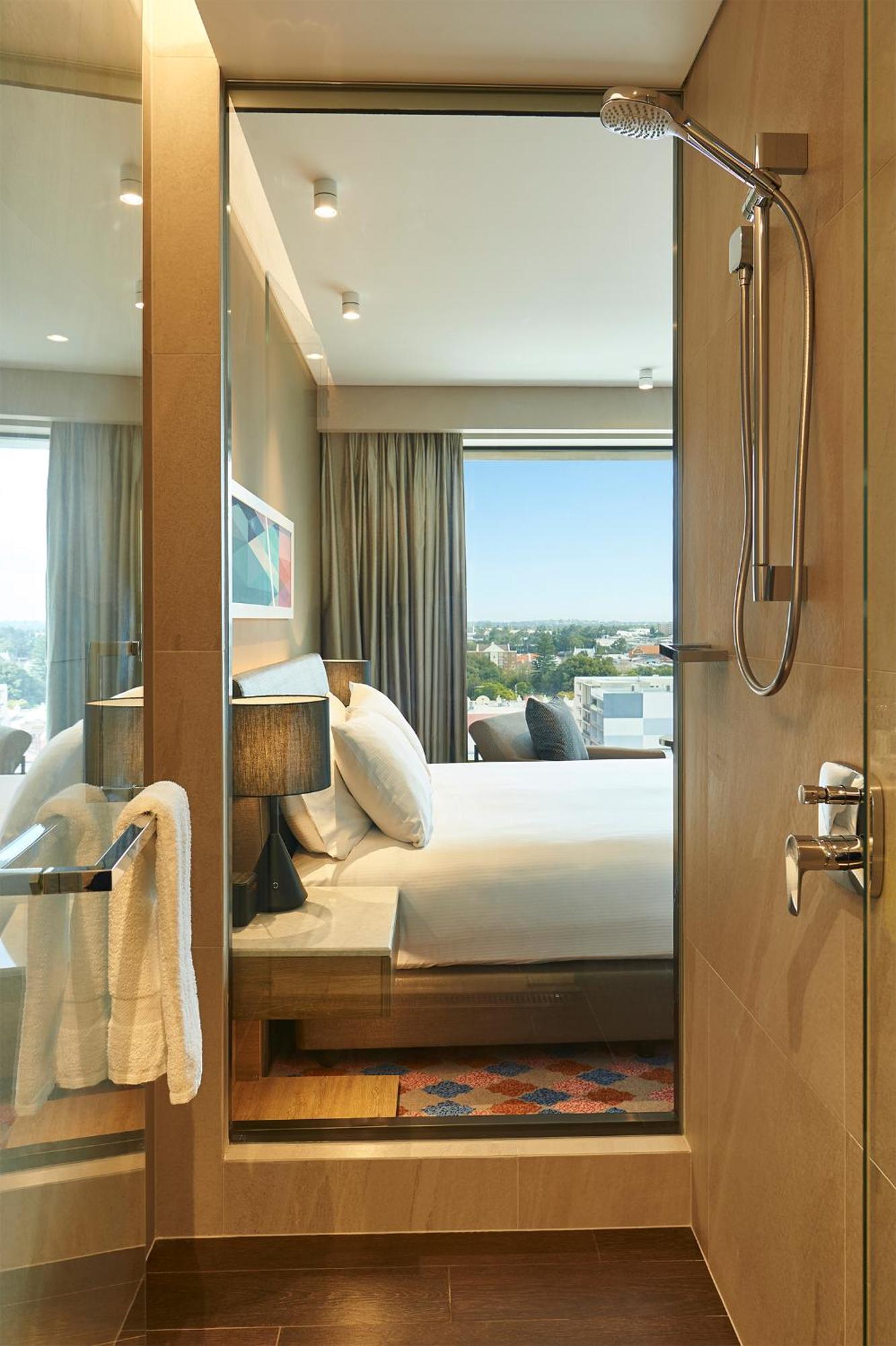 Hotel Doubletree By Hilton Northbridge
