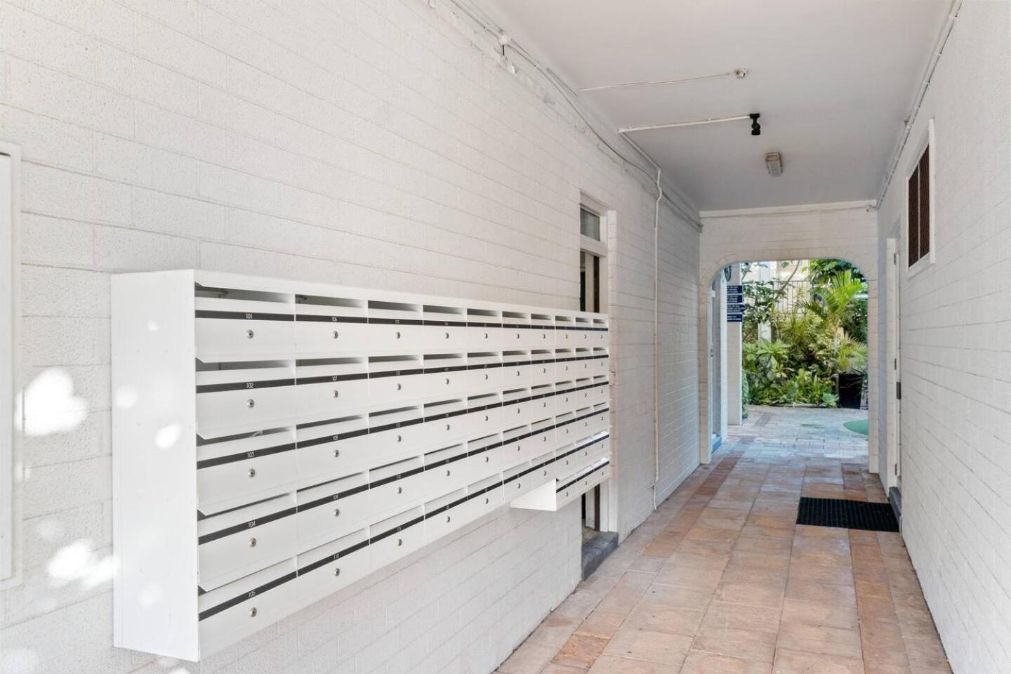 Chic 2 Bed On Scarborough Perth