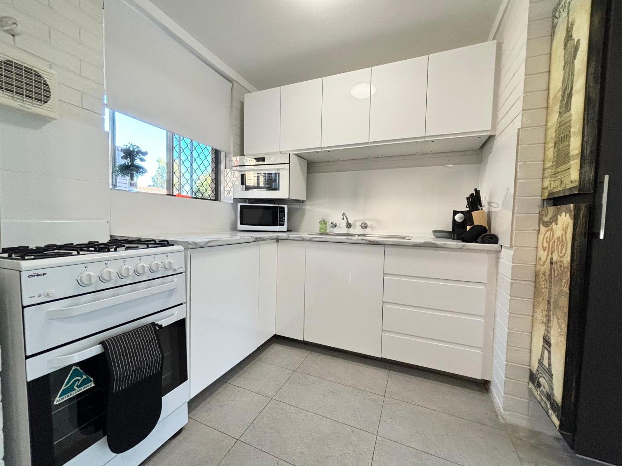 Serenity And Comfort In Subiaco 1 Bedroom Unit