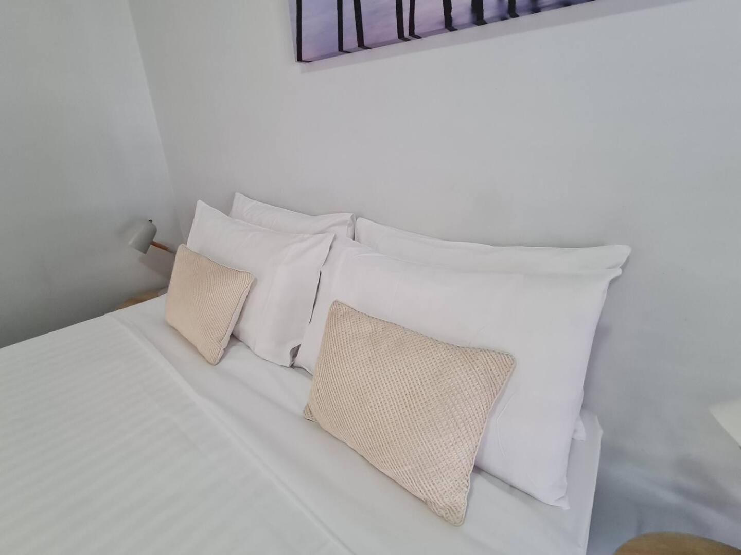 West Beach Lagoon 204 - Ground Floor! Apartemen Perth