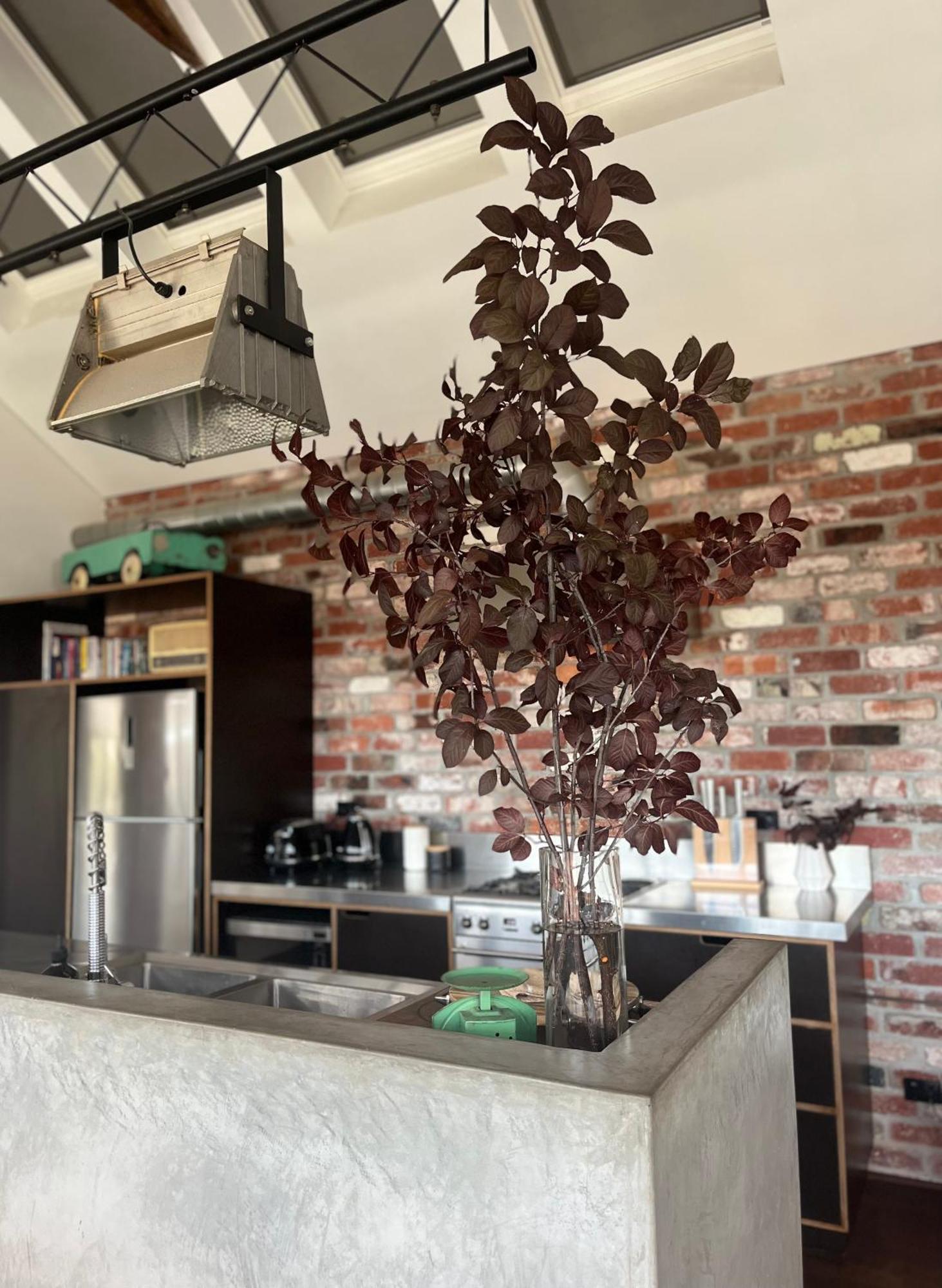 Apartemen T H E L O F T - Stunning Private Perth