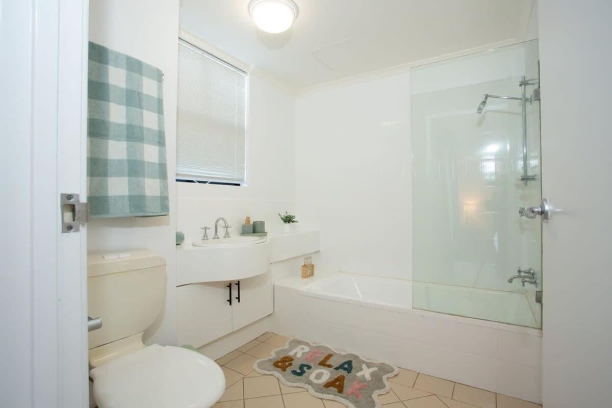 1brd Close Rac Arena With Pool And Wifi *