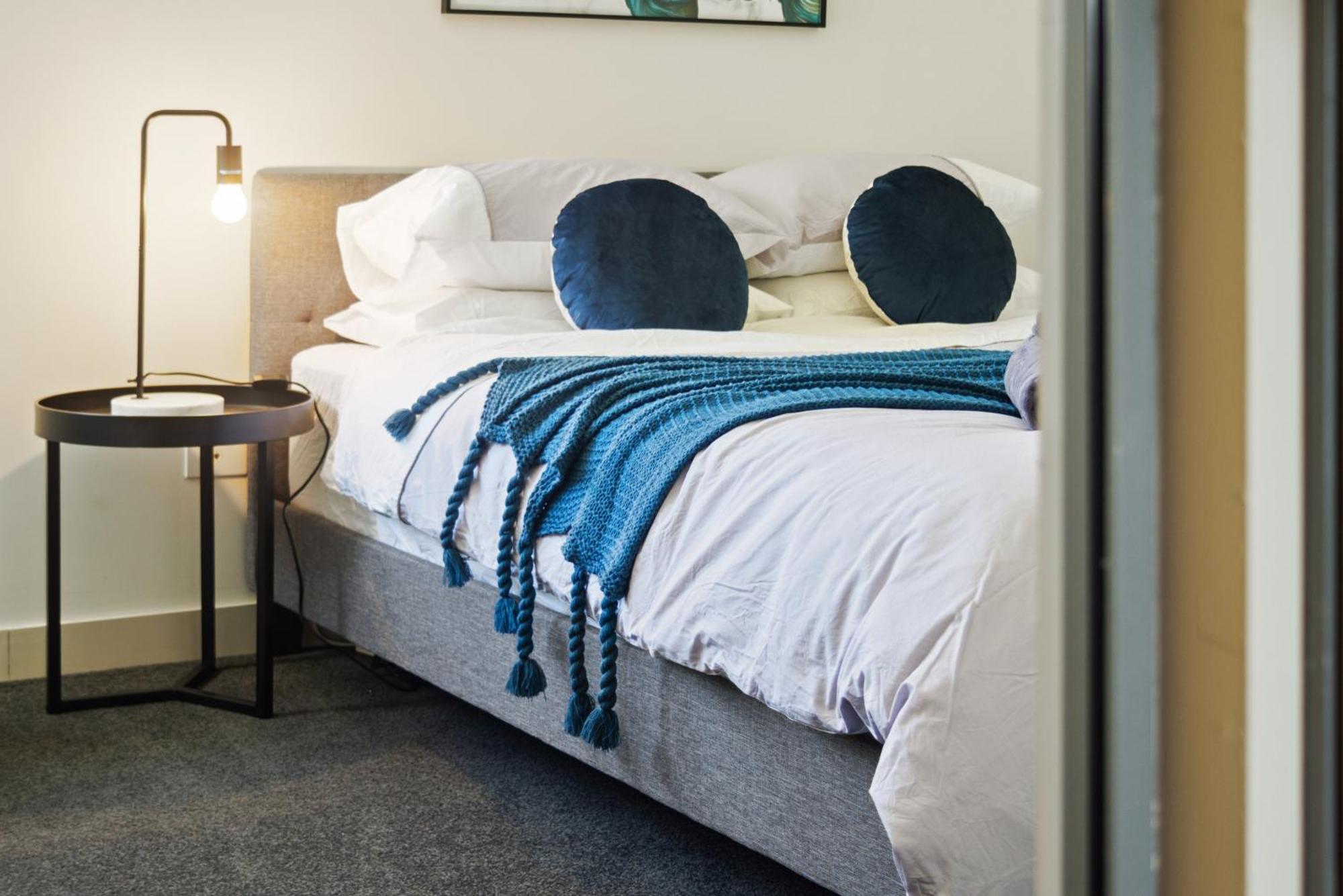 2bdrm Skyline Views - Prime For River, Waca, Optus Stadium