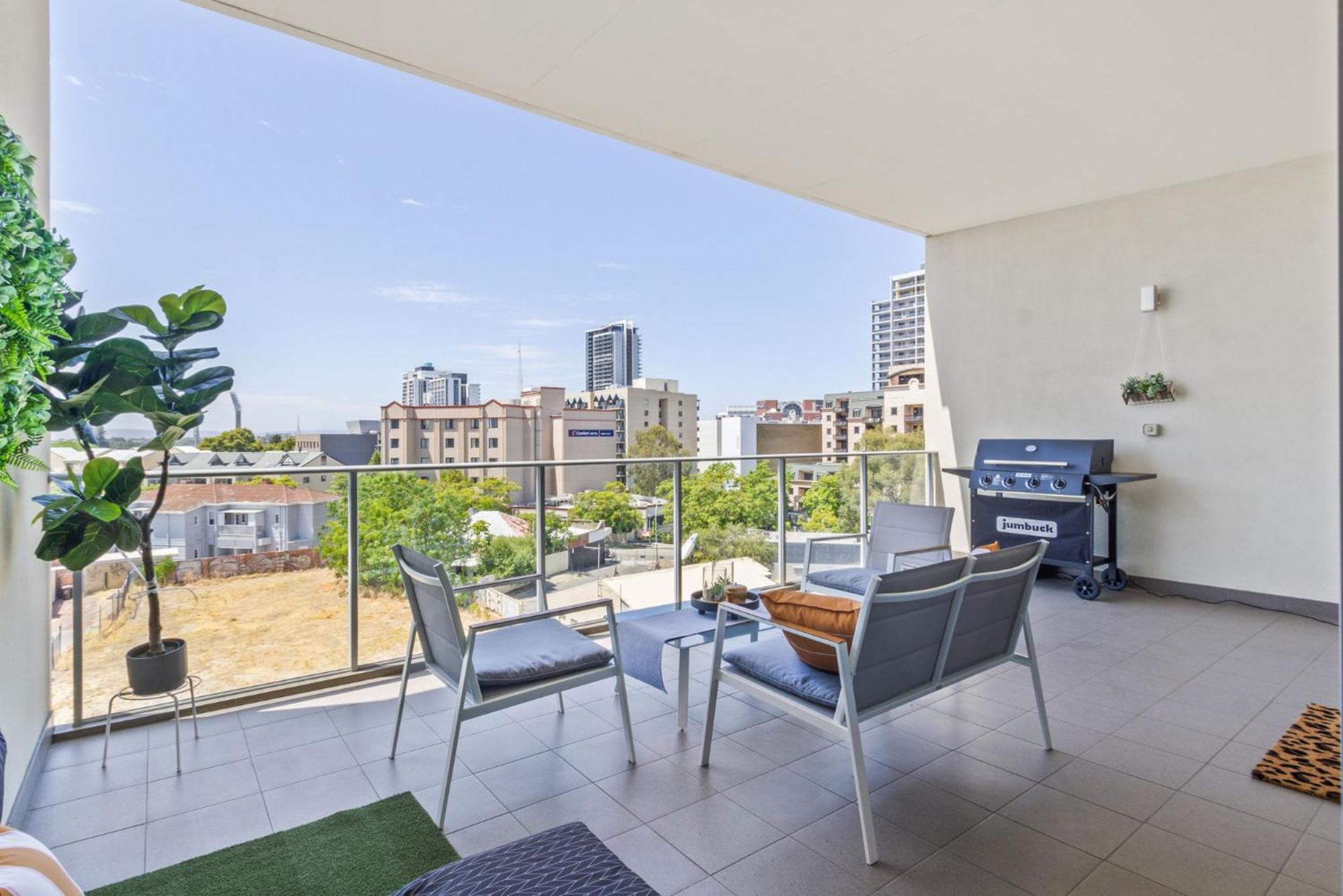 Apartment 2bdrm Skyline Views - Prime For River, Waca, Optus Stadium Perth