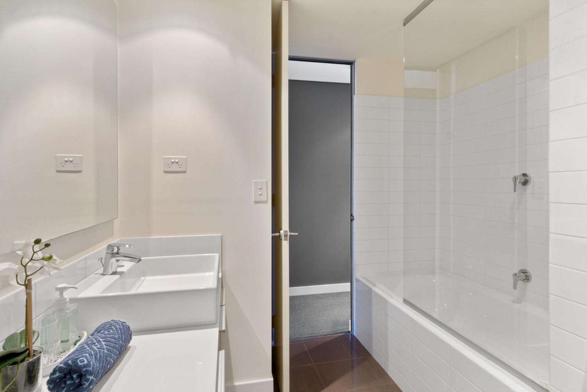 2bdrm Skyline Views - Prime For River, Waca, Optus Stadium Apartment