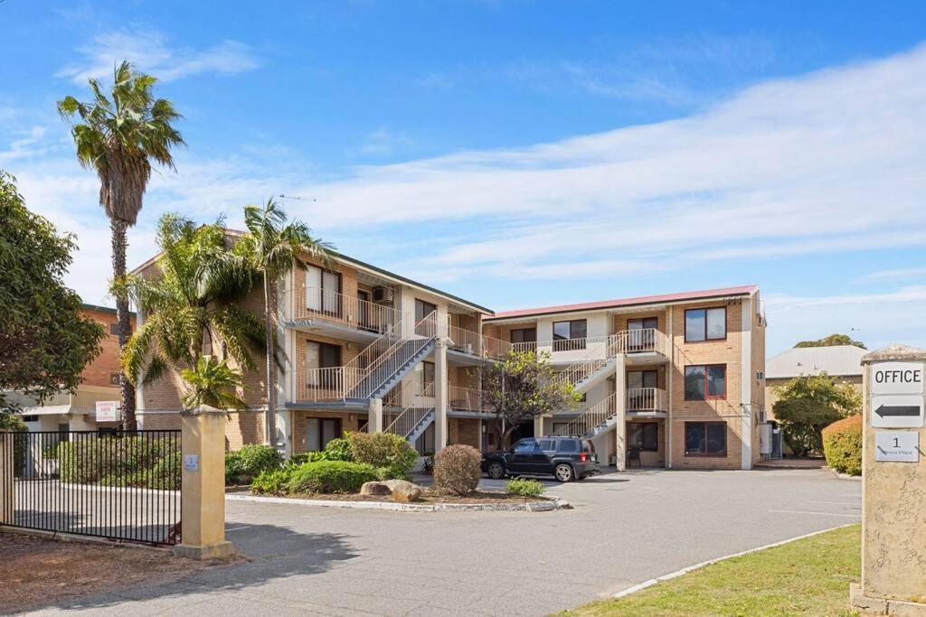 Motel 17 Burswood Perth