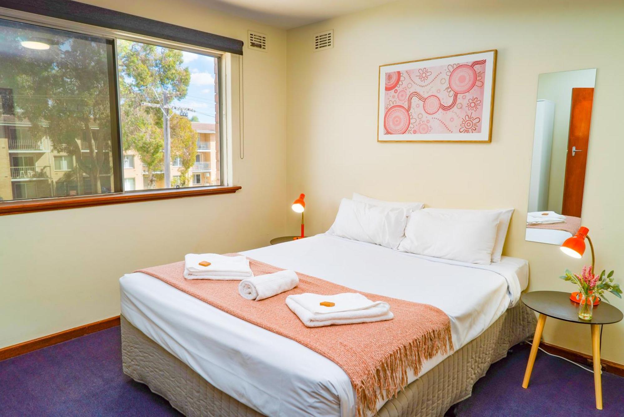 5 Burswood Motel