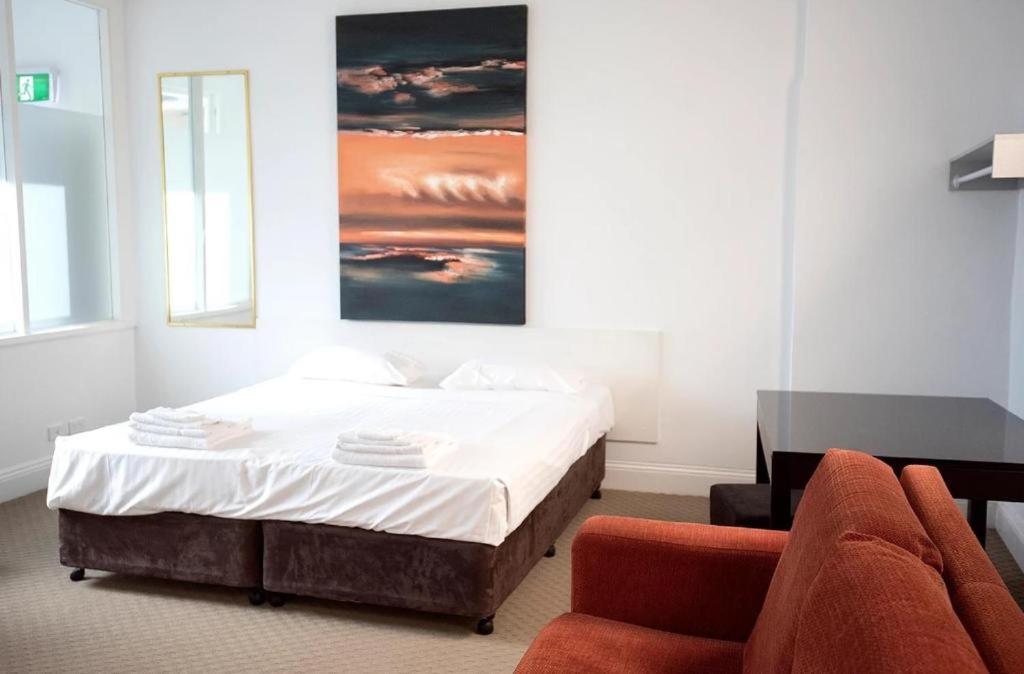 Wallaby Backpackers - Note - Valid Passport Required To Check In - Hostel *