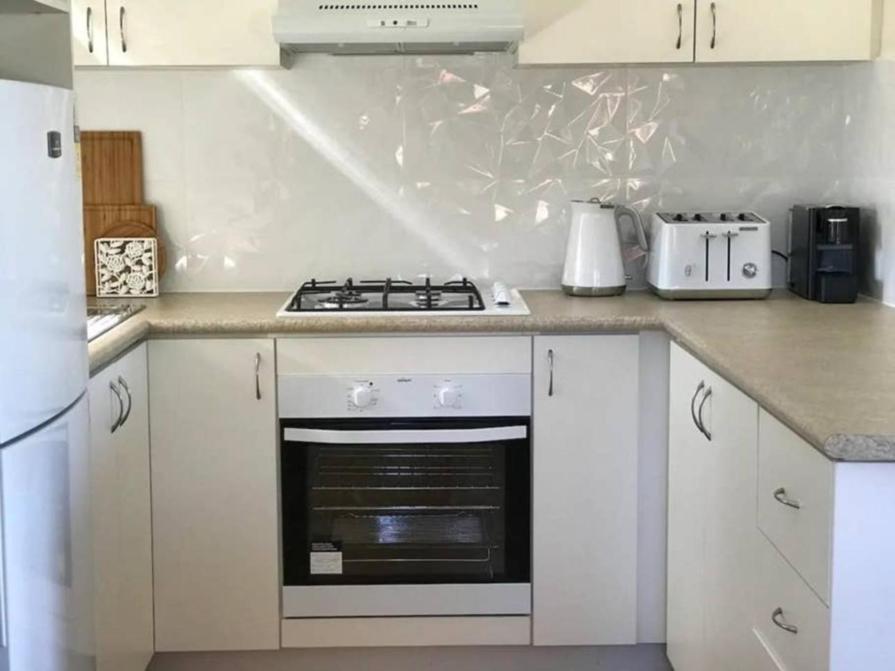 5 A Rose In South 1br For2 Parking