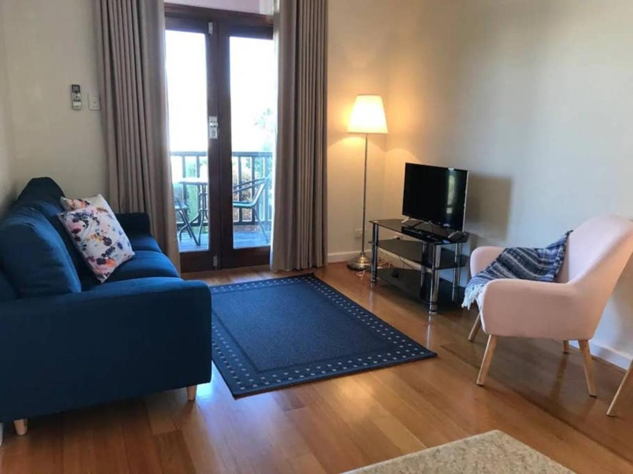 Apartment 5 A Rose In South 1br For2 Parking