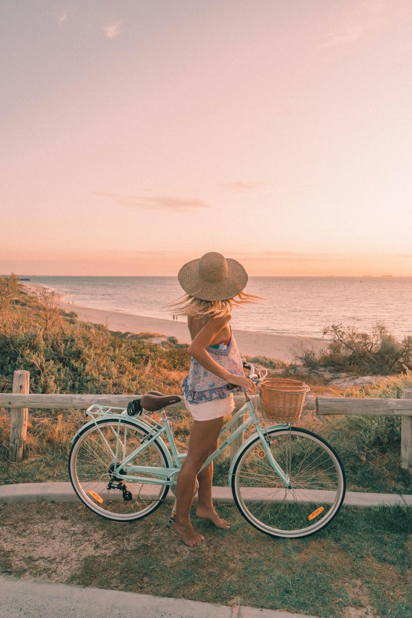 Cottesloe 3*