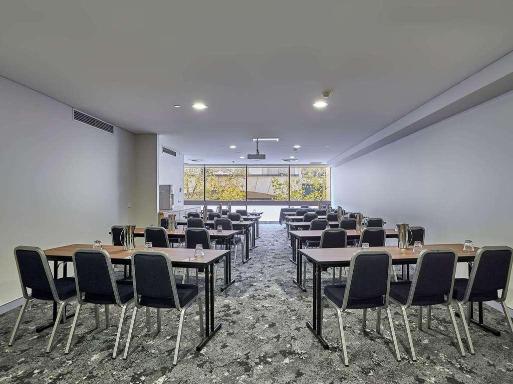 Hotel Mercure On Hay 4*