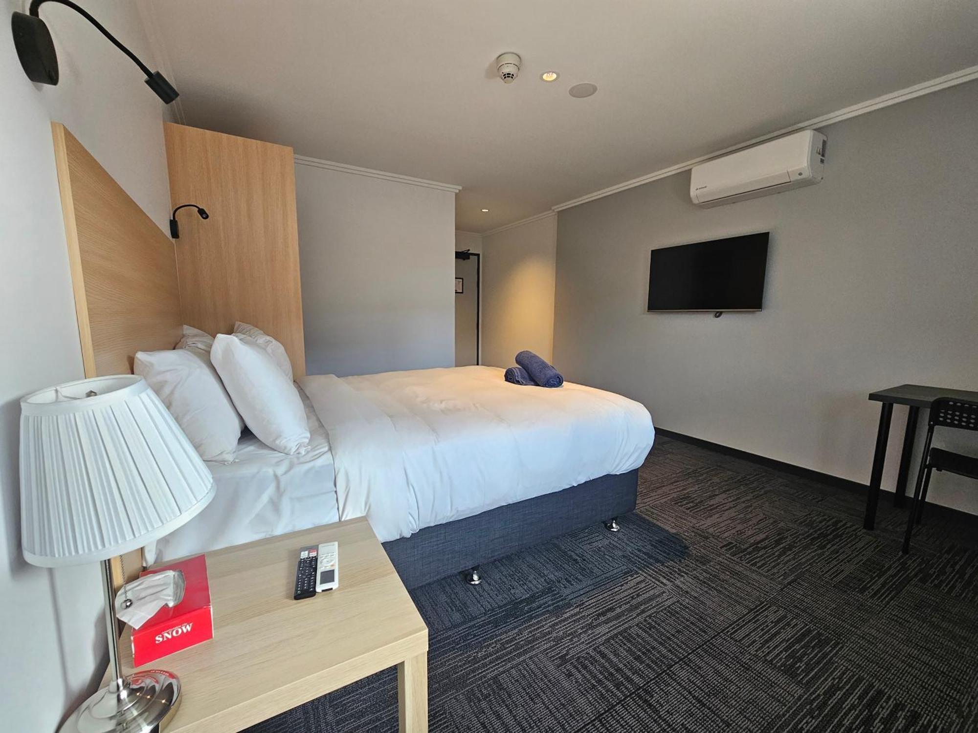 Lodge Econo Rivervale Perth