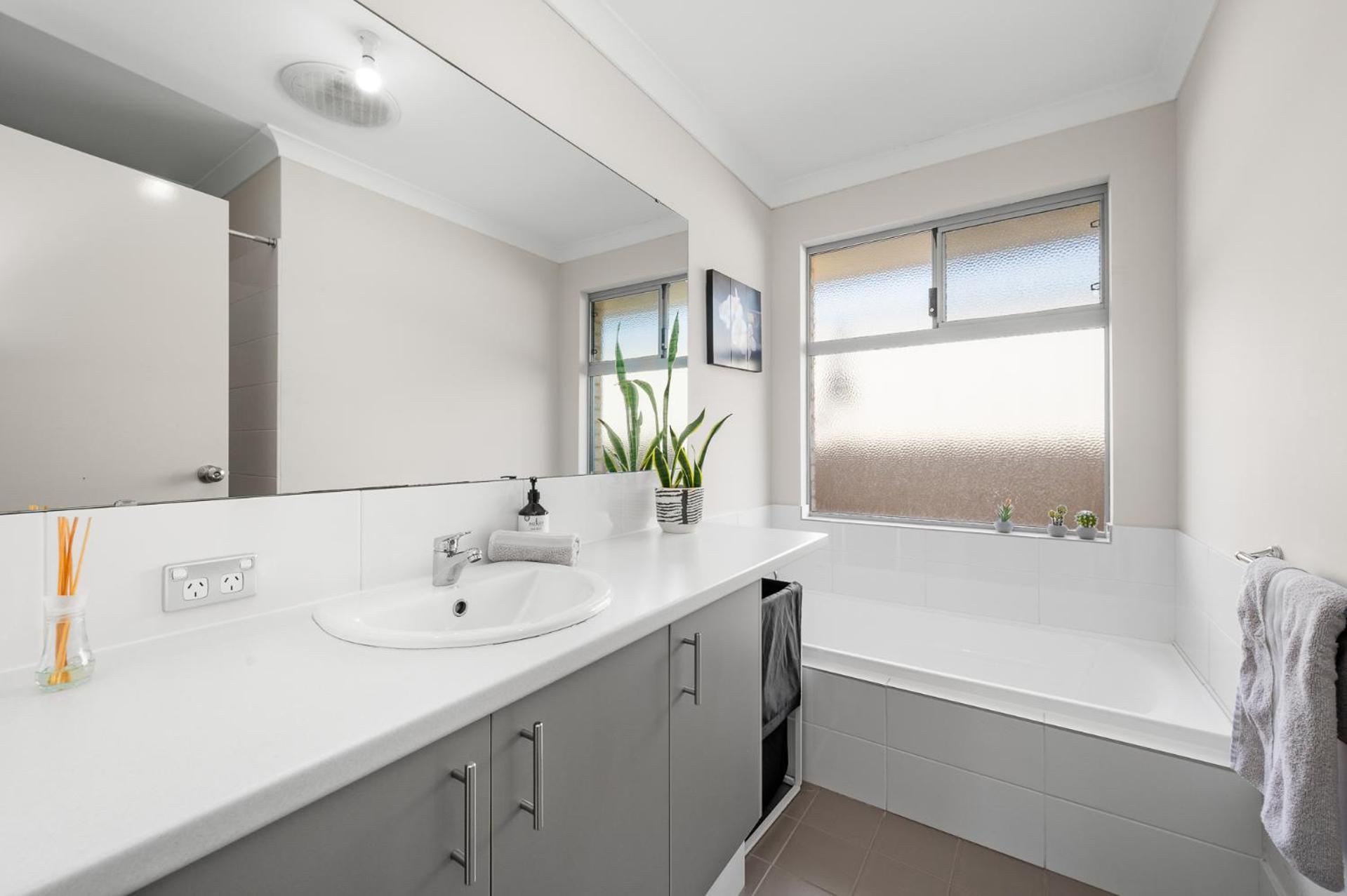 Cozy Modern Nook Retreat Perth