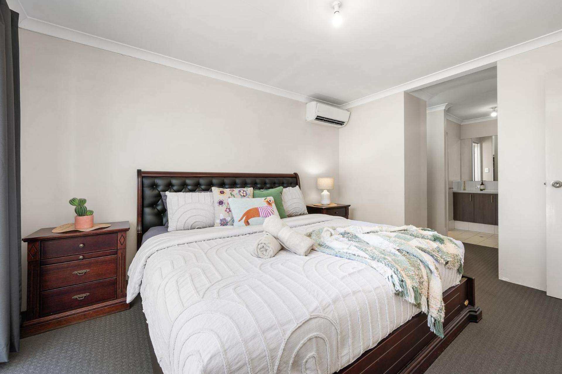 Cozy Modern Nook Retreat Perth